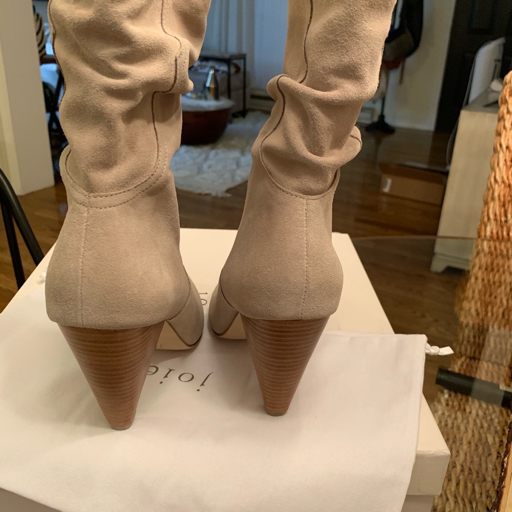 joie Gabbissy suede boot.